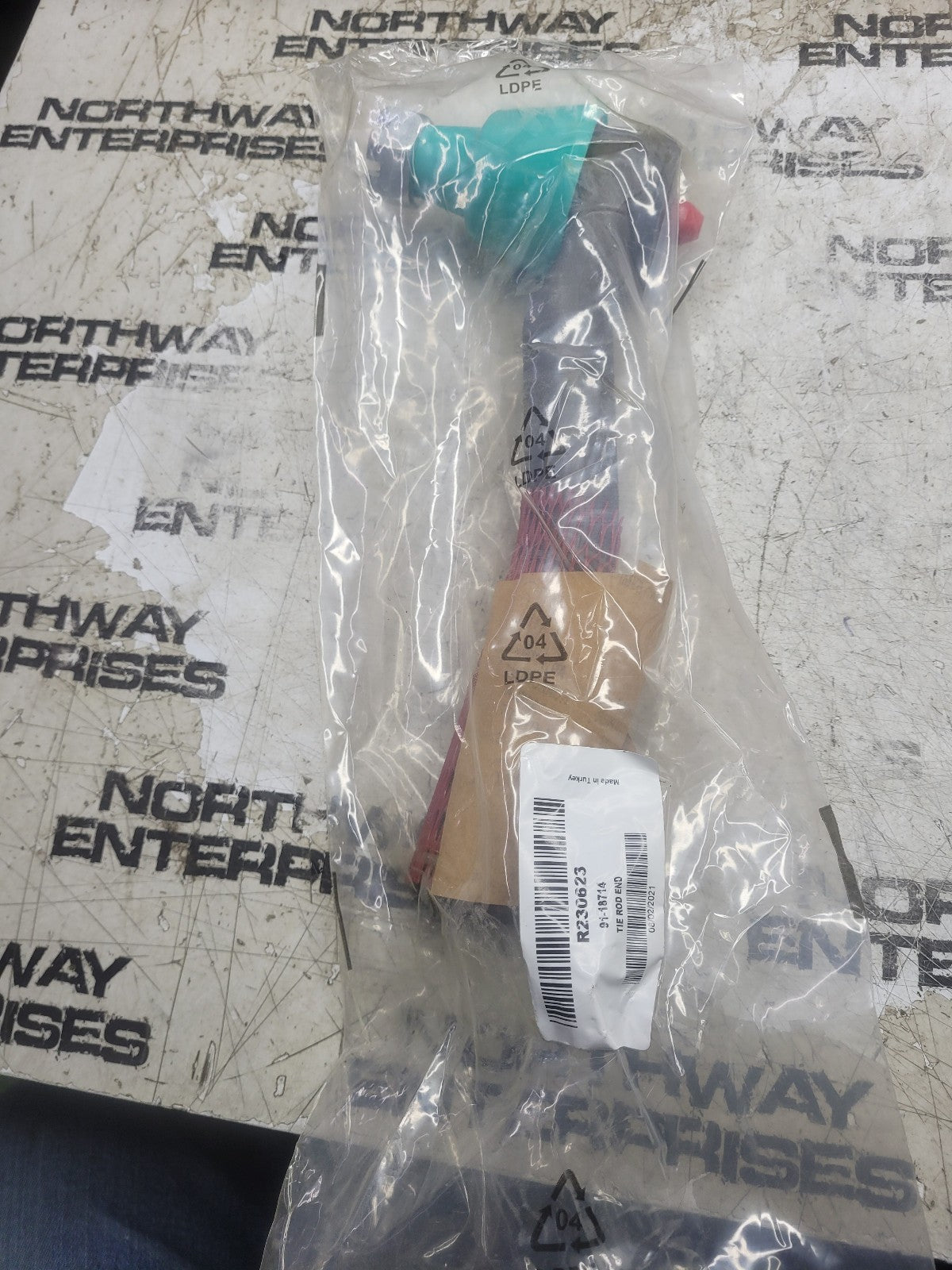 NEW R230623 TIE ROD END