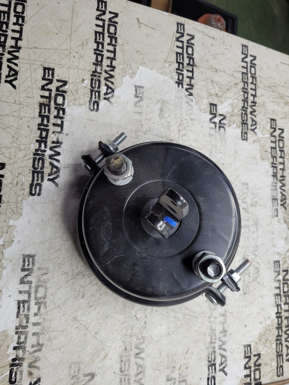 NEW K058691 T-24 BENDIX BRAKE CHAMBER