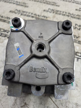 NEW Genuine Bendix R12 Relay Valve 803115