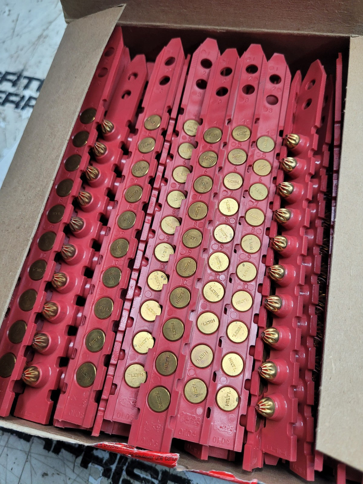 NEW 1 BOX OF 1000PC 50373	HILTI .27 CAL SHORT