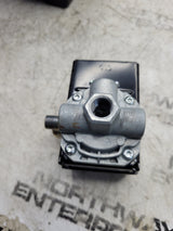 NEW INGERSOLL RAND # 56288020-01 PRESSURE SWITCH