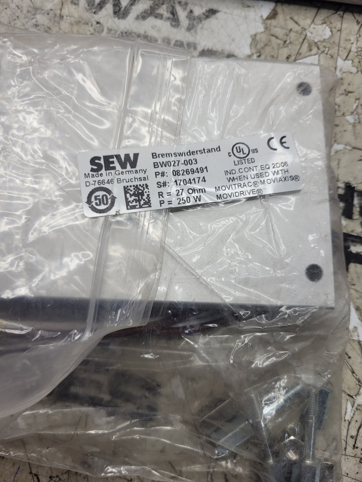 NEW SEW EURODRIVE POWER BRAKING RESISTOR 8269491 BW027-003 027O 250W