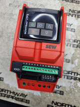 NEW SEW 18251412 MCLTPB00085A3400 MOVITRAC LTP B Drive 0.75kW 60HZ