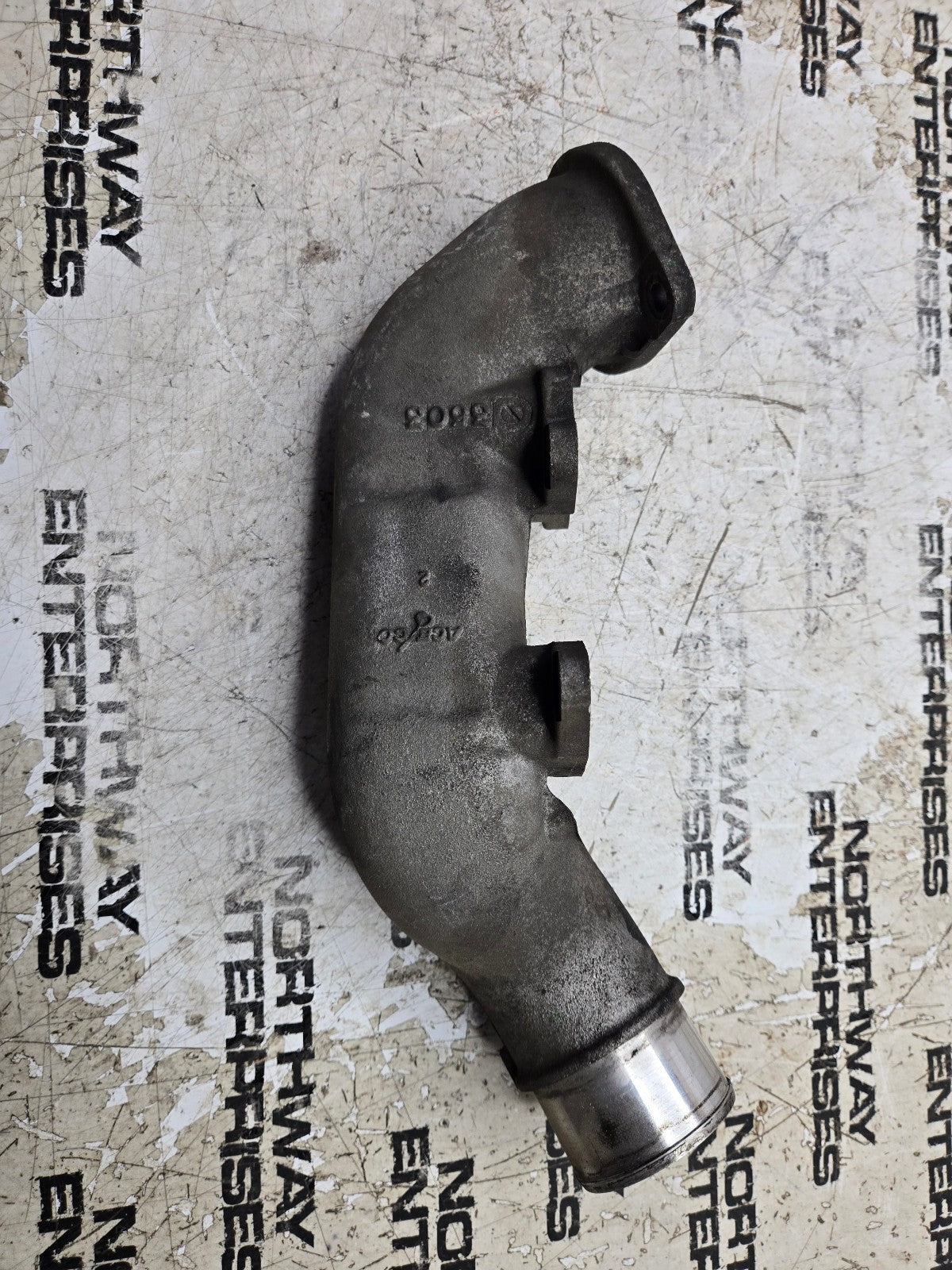 04.5-05 6.6L LLY Duramax EGR INTAKE TUBE 897303647 97303647