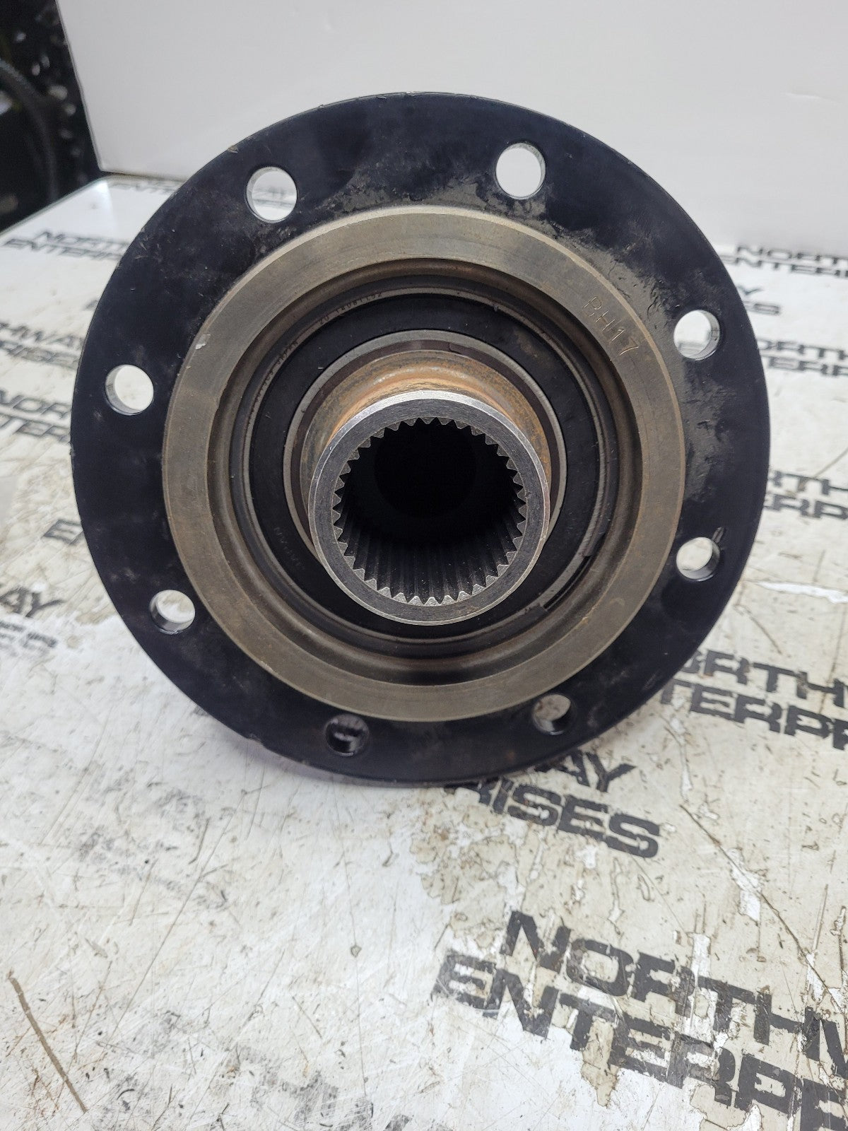 FABCO WARN LOCKING HUB PLN ENC UNITISED WHEEL HUB BH17