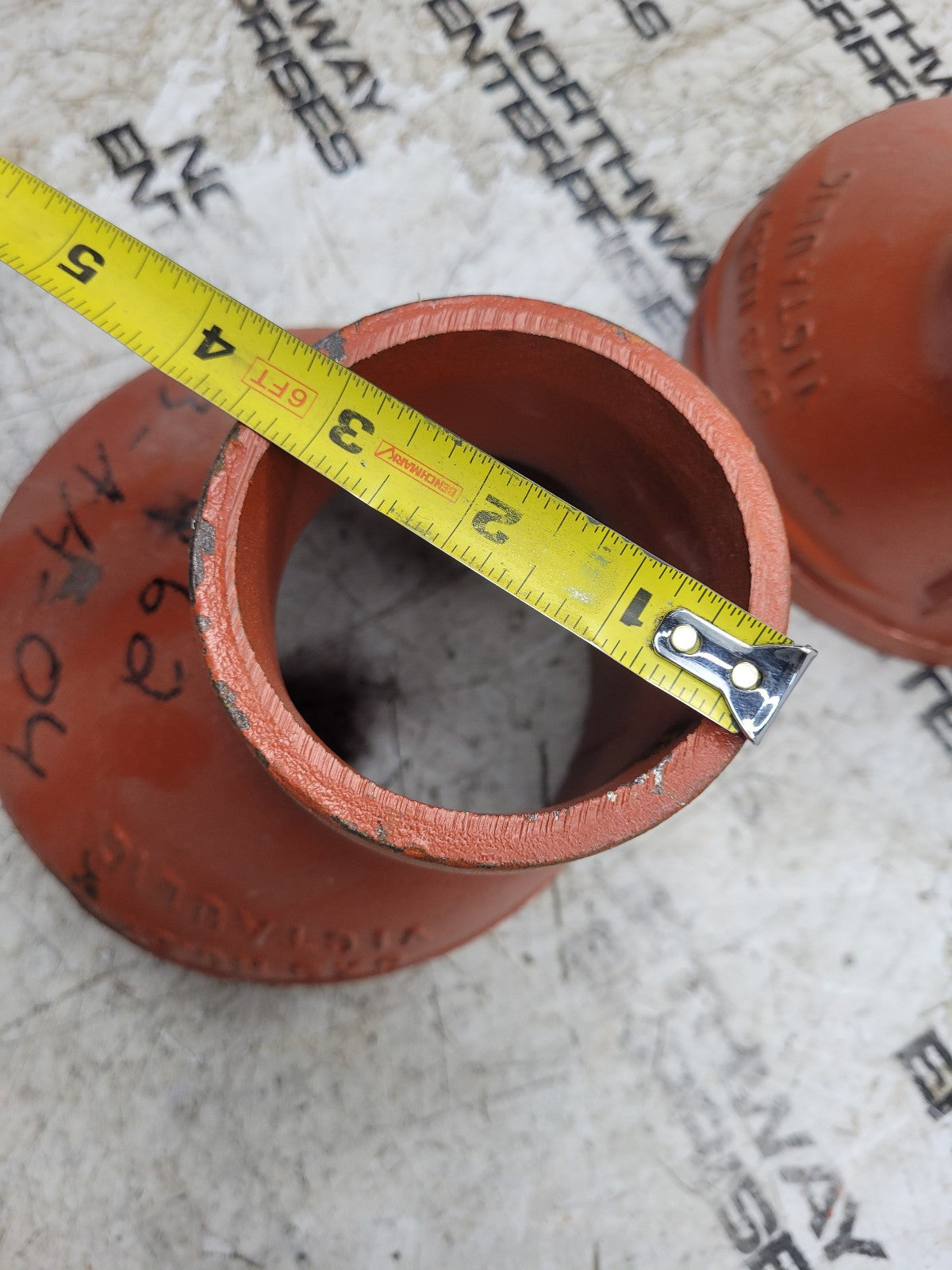 VICTAULIC 6 X 3 NO.51 Eccentric Reducer Grooved End Pipe Fitting