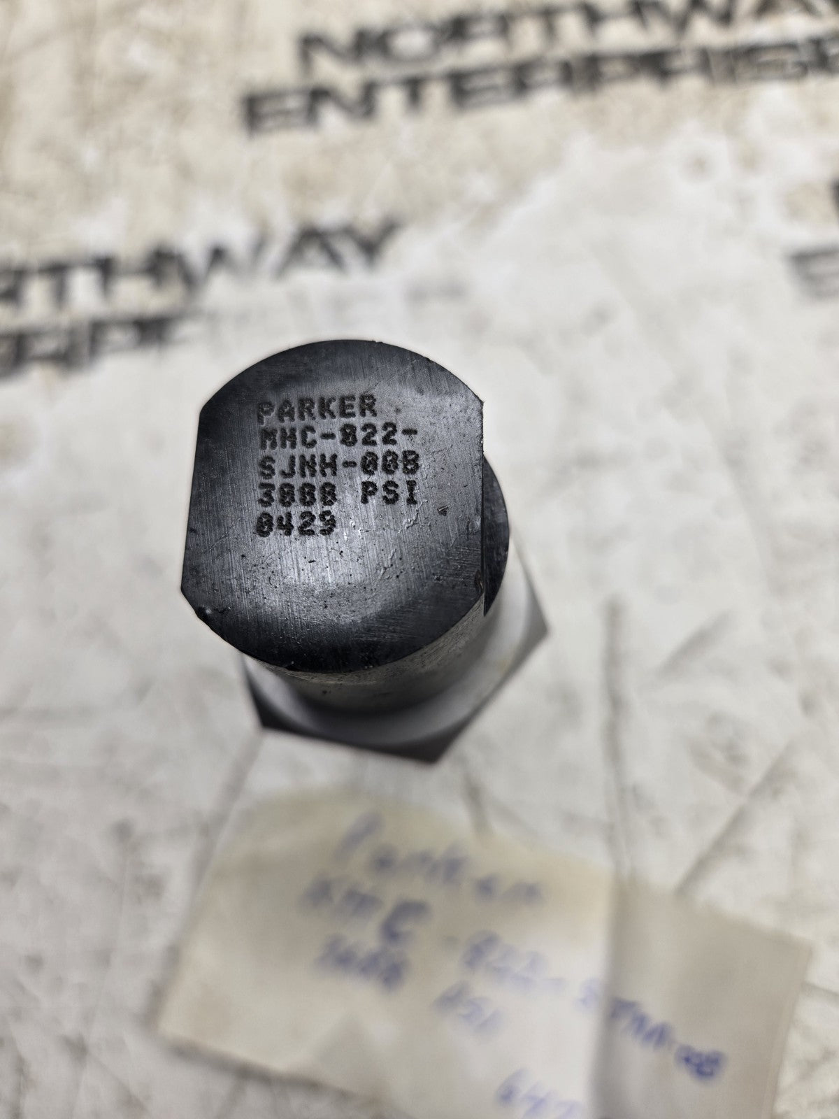 PARKER MHC-822-SJNH-00B Standard Pilot Assisted Load Control Valve