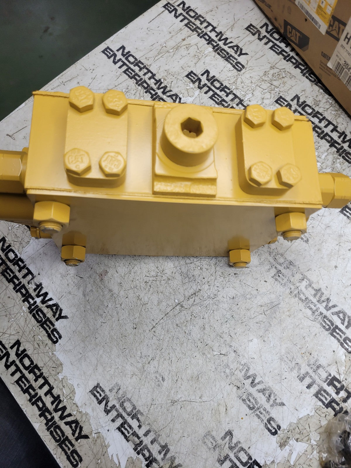 NEW CATERPILLAR 244-8421 2448421 VALVE GP-CTL REPLACED BY 259-7378 250-2508