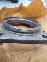 NEW Dana Spicer Bearing Cap P/N: 231818