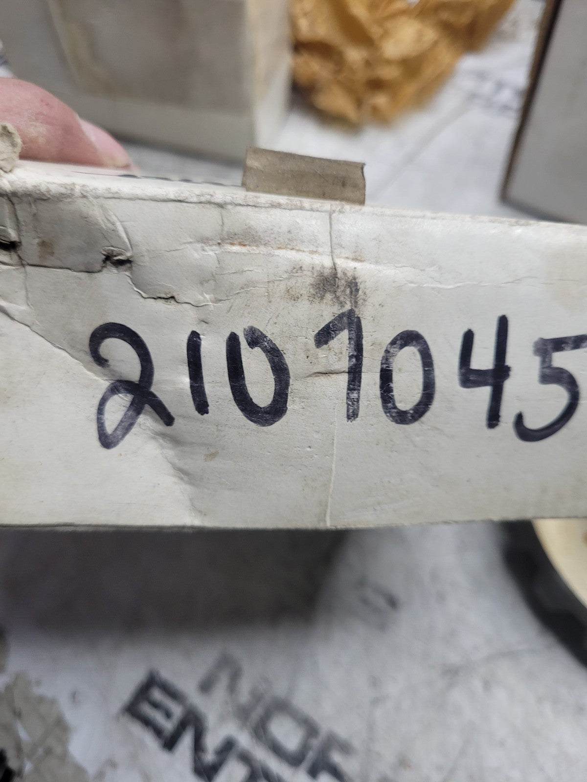 NEW 2107045 Clark Equipment Co: SIDE GEAR 16SPL 1390/BD50