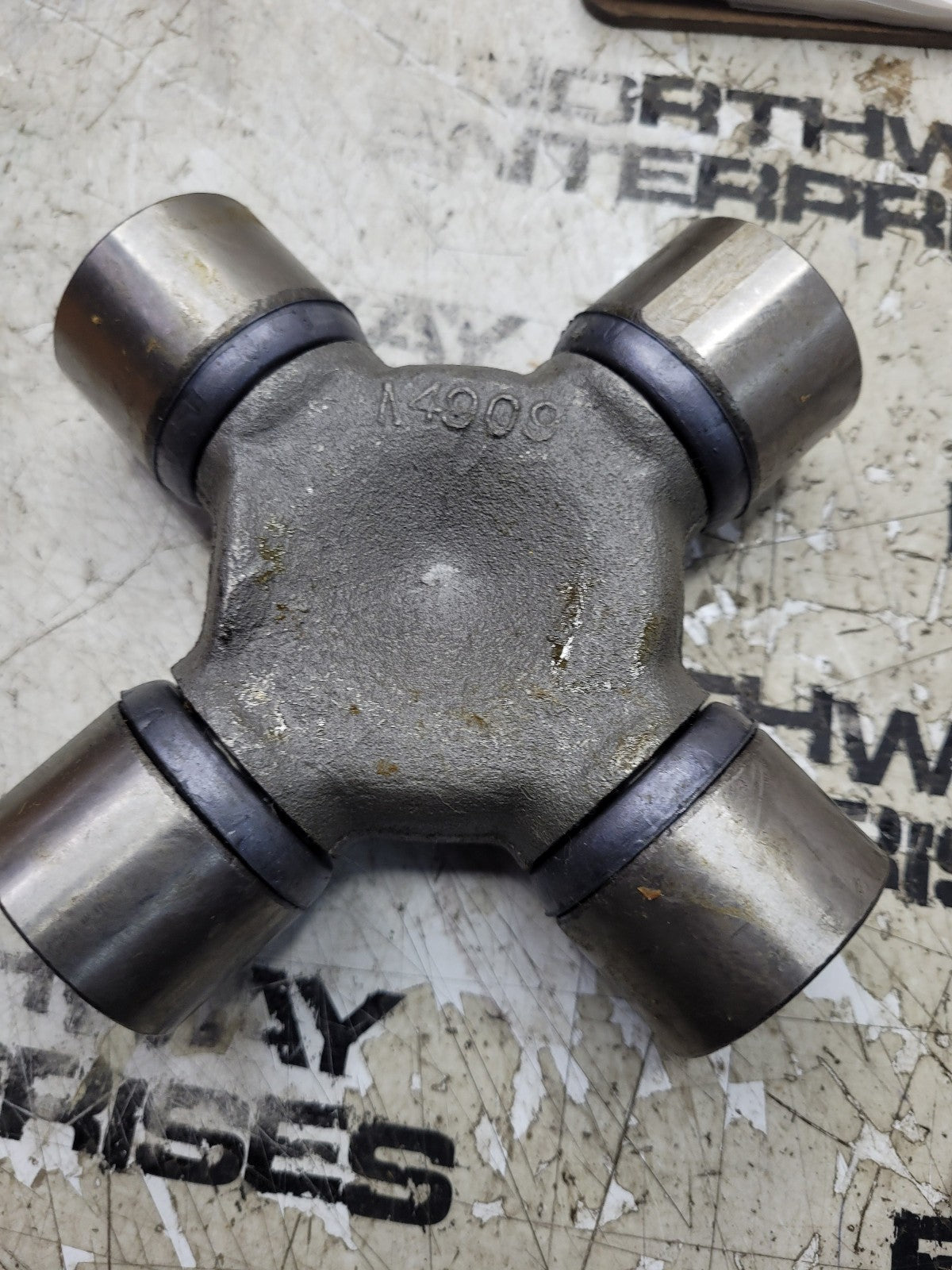 NEW E4016929 4016929 HITACHI EUCLID UNIVERSAL JOINT