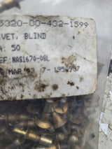 NEW OLD STOCK LOT OF 200 RIVETS 5320-00-432-1599