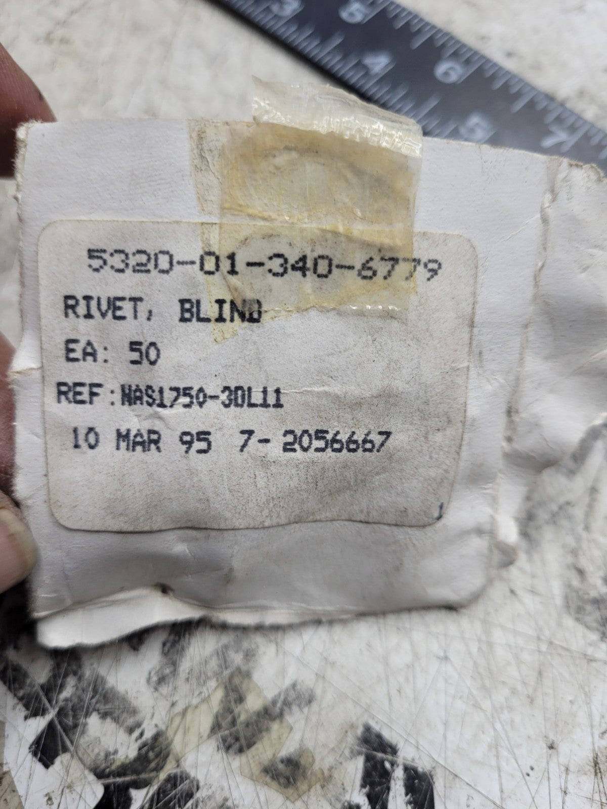 NEW OLD STOCK LOT OF 250PC 5320-01-340-6779 / NAS1750-3DL11 RIVETS