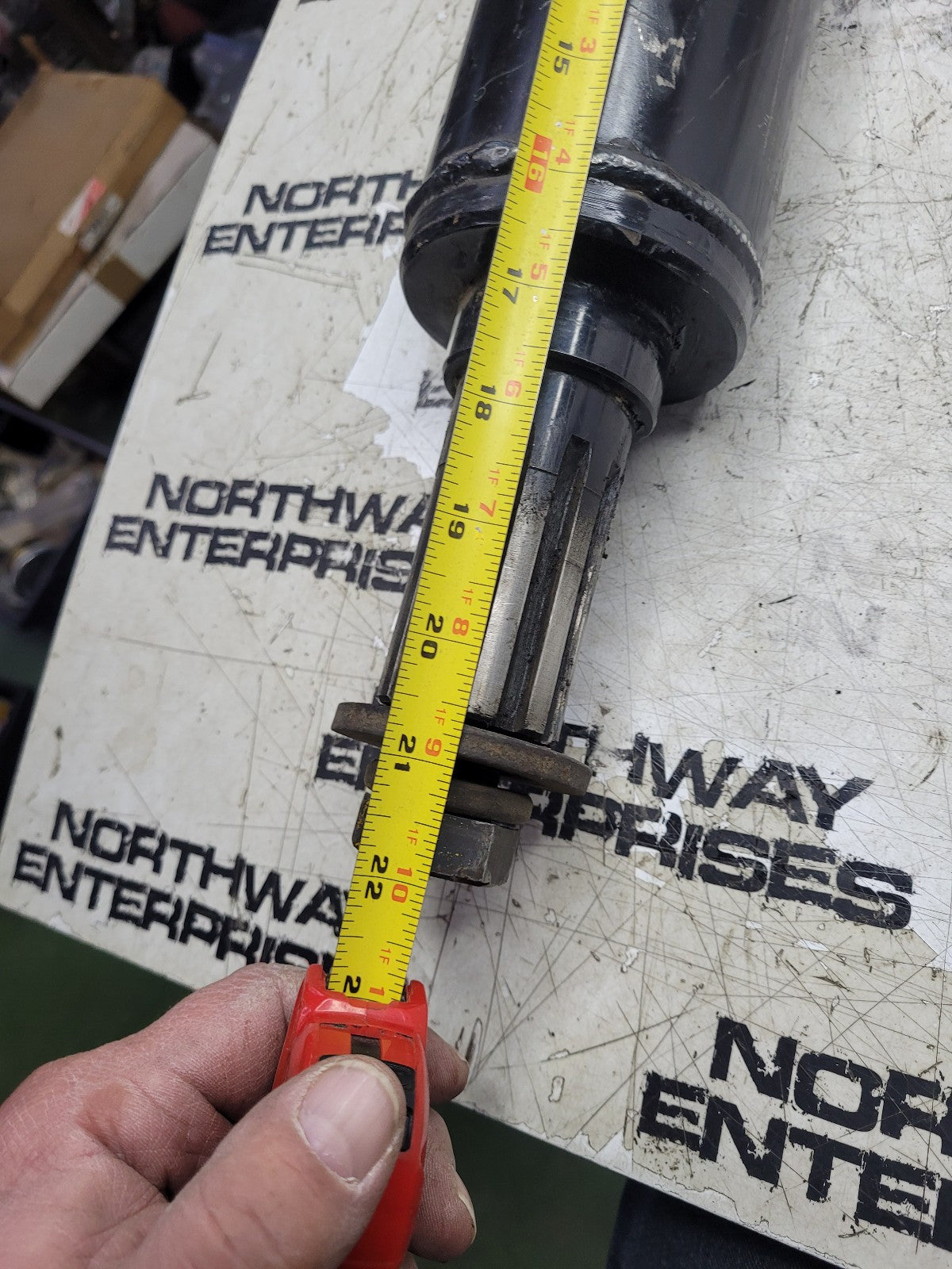 New Allied 1990104 Driveshaft 20.5 inches overall length