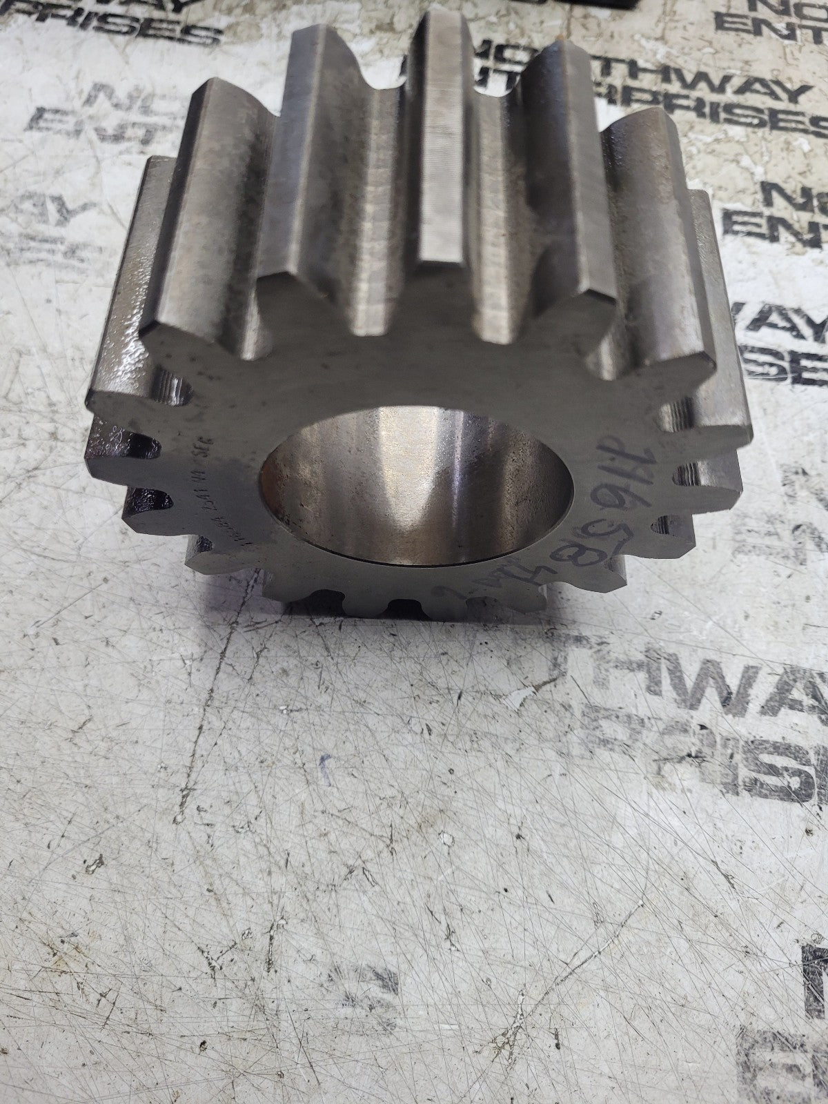 New  DANA SPICER 116584 Spicer Off Highway PLANET GEAR N4