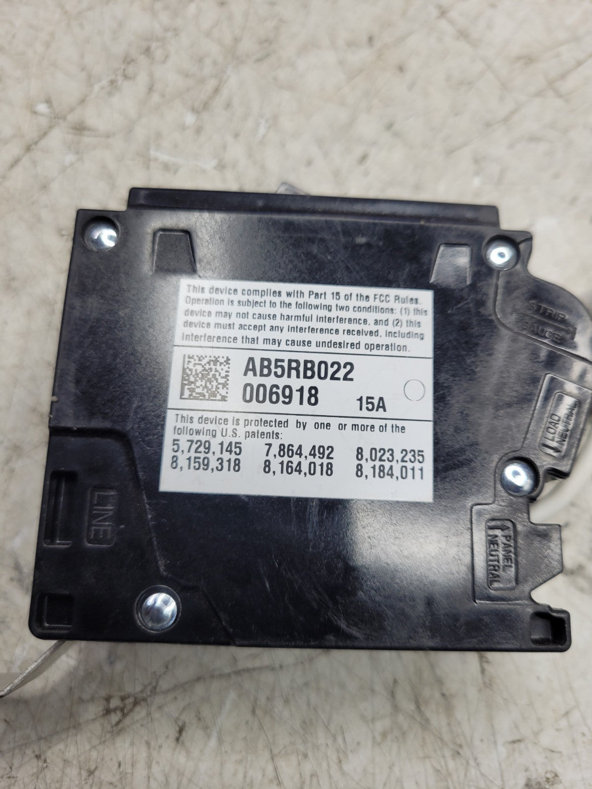 NEW BA115AFC - Siemens - 15 Amp AFCI Circuit Breaker Bolt-On - 15 Amp - 1 Pole