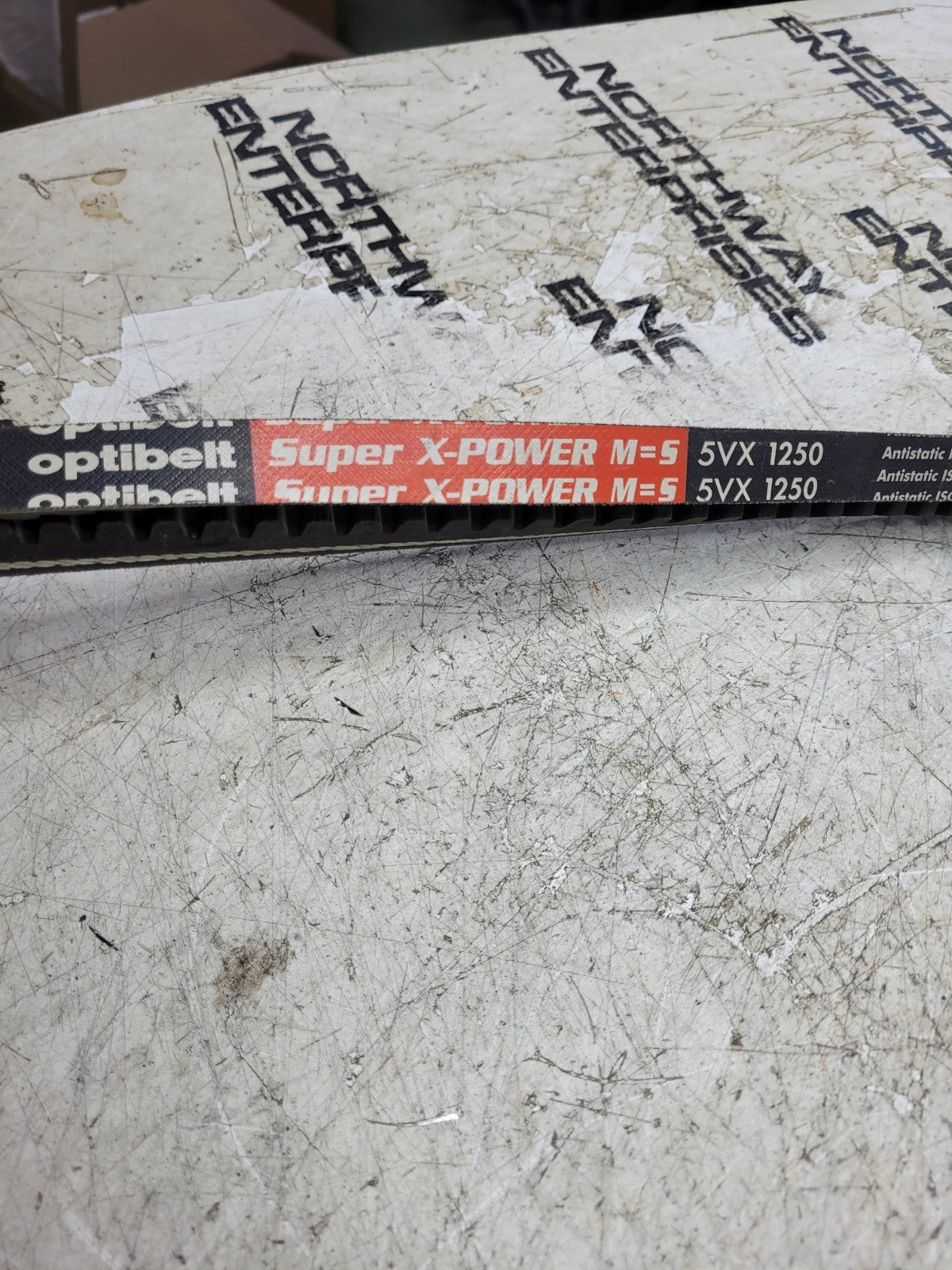 Gates 5VX1250 Super HC Molded Notch Belt, 5VX Section, 5/8" Width, 35/64" Height