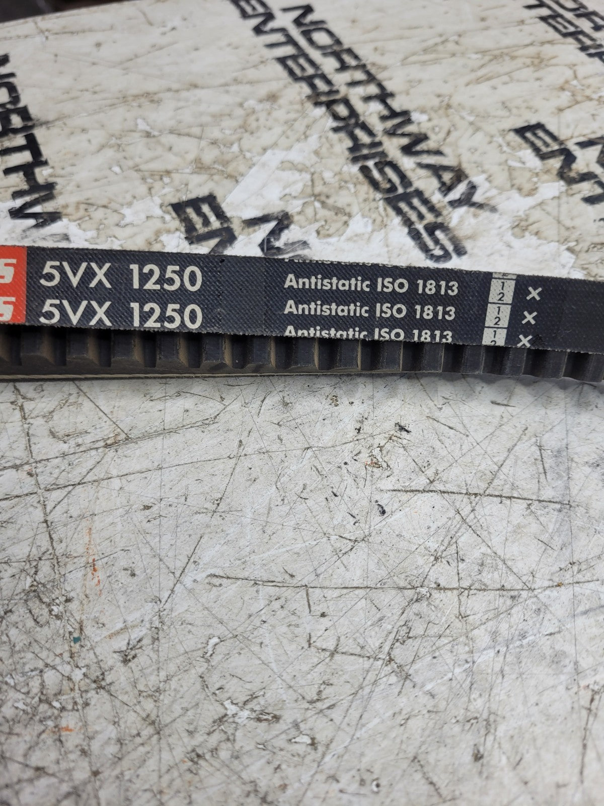 Gates 5VX1250 Super HC Molded Notch Belt, 5VX Section, 5/8" Width, 35/64" Height