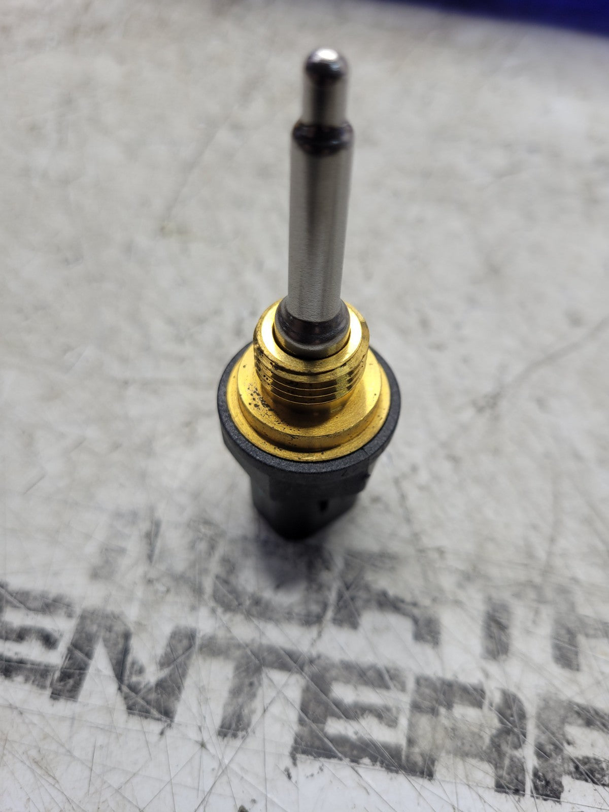NEW CAT 425-1817 CATERPILLAR 4251817 TEMPERATURE SENSOR