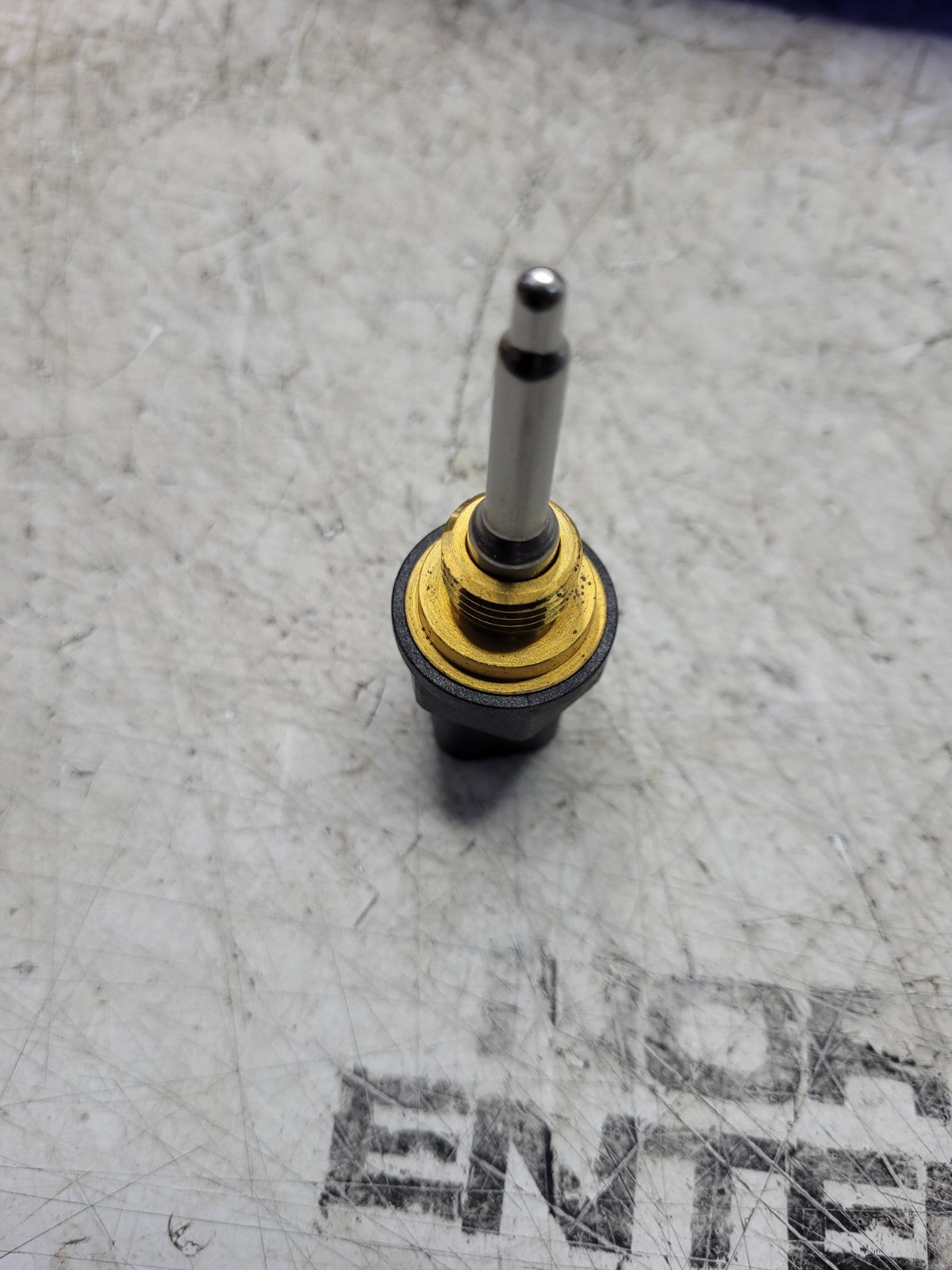 NEW CAT 425-1817 CATERPILLAR 4251817 TEMPERATURE SENSOR