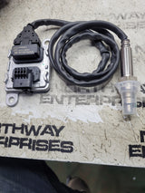 NEW CAT 606-2071 CATERPILLAR 6062071 Nitrogen Oxide (NOx) Sensor