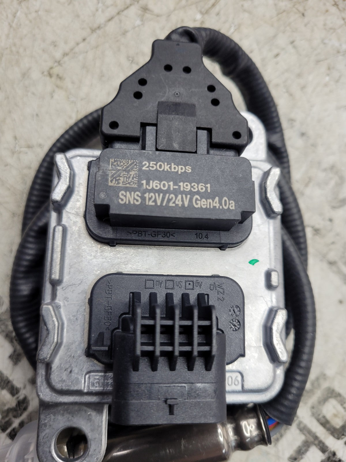 NEW CAT 606-2071 CATERPILLAR 6062071 Nitrogen Oxide (NOx) Sensor