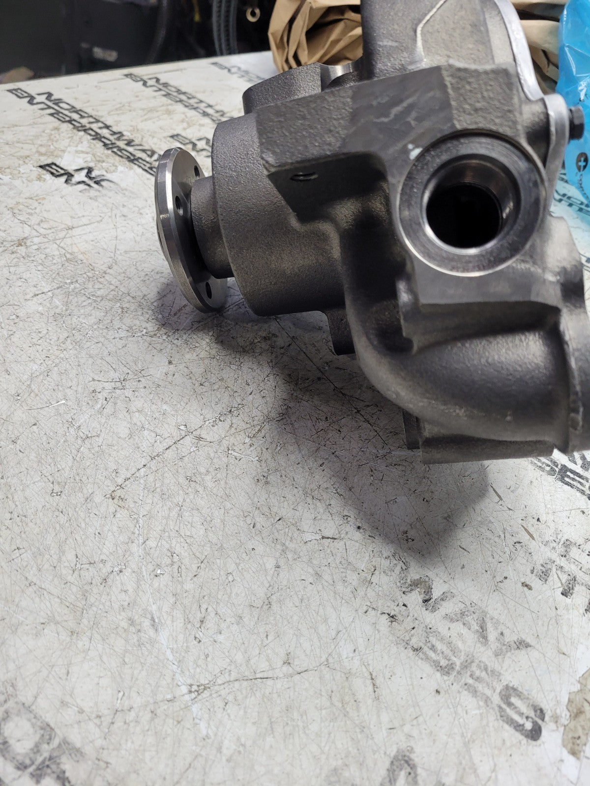 NEW CAT 557-9567 PUMP GP-WATER 5579567WATER PUMP