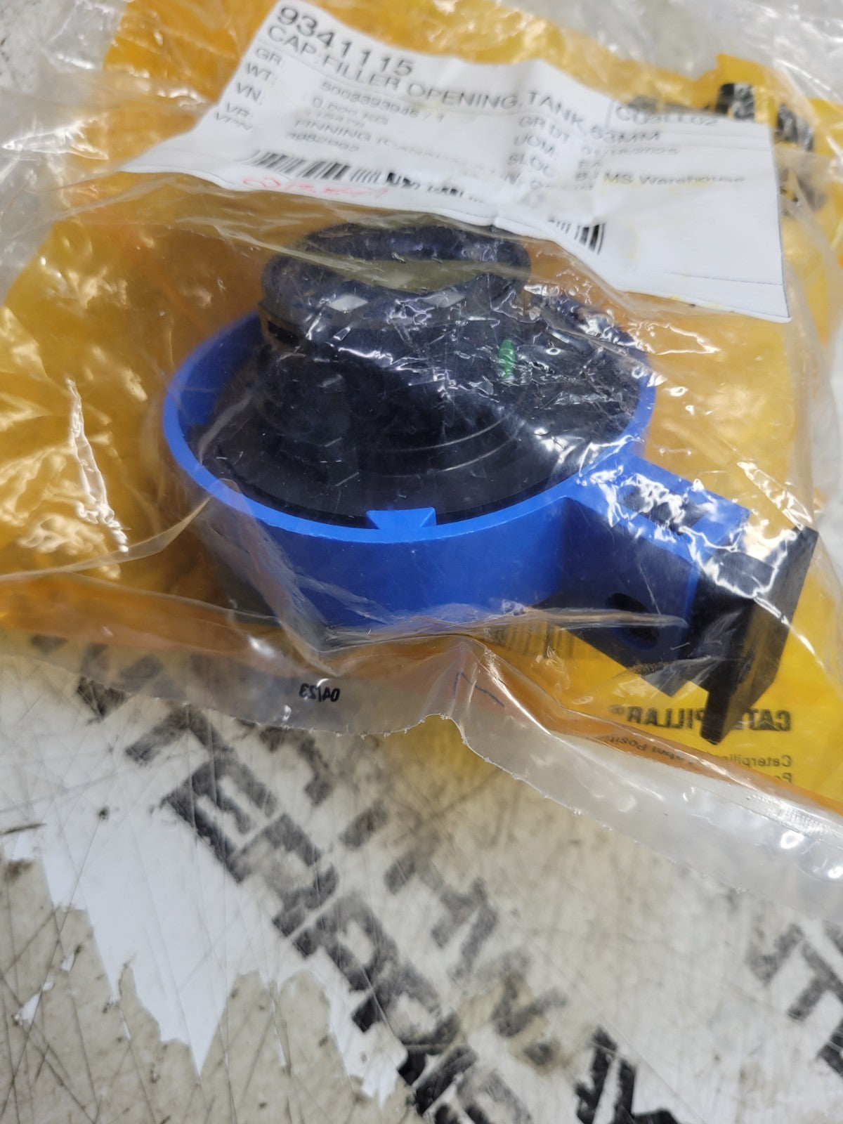 NEW 398-2993 Diesel Exhaust Fluid Tank Filler Cap 3982993