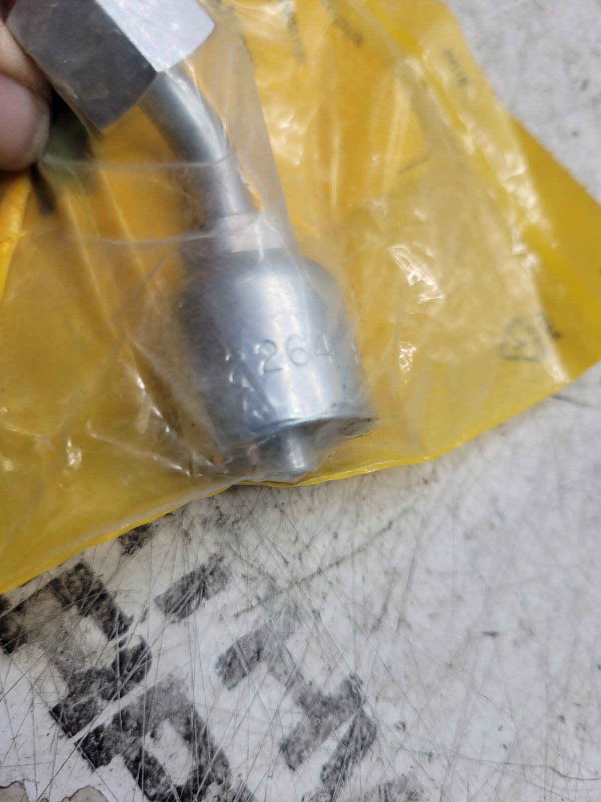 NEW CAT 124-2264 1242264 Hydraulic DIN 45 Degree Female Swivel Fitting M16 X 1.5