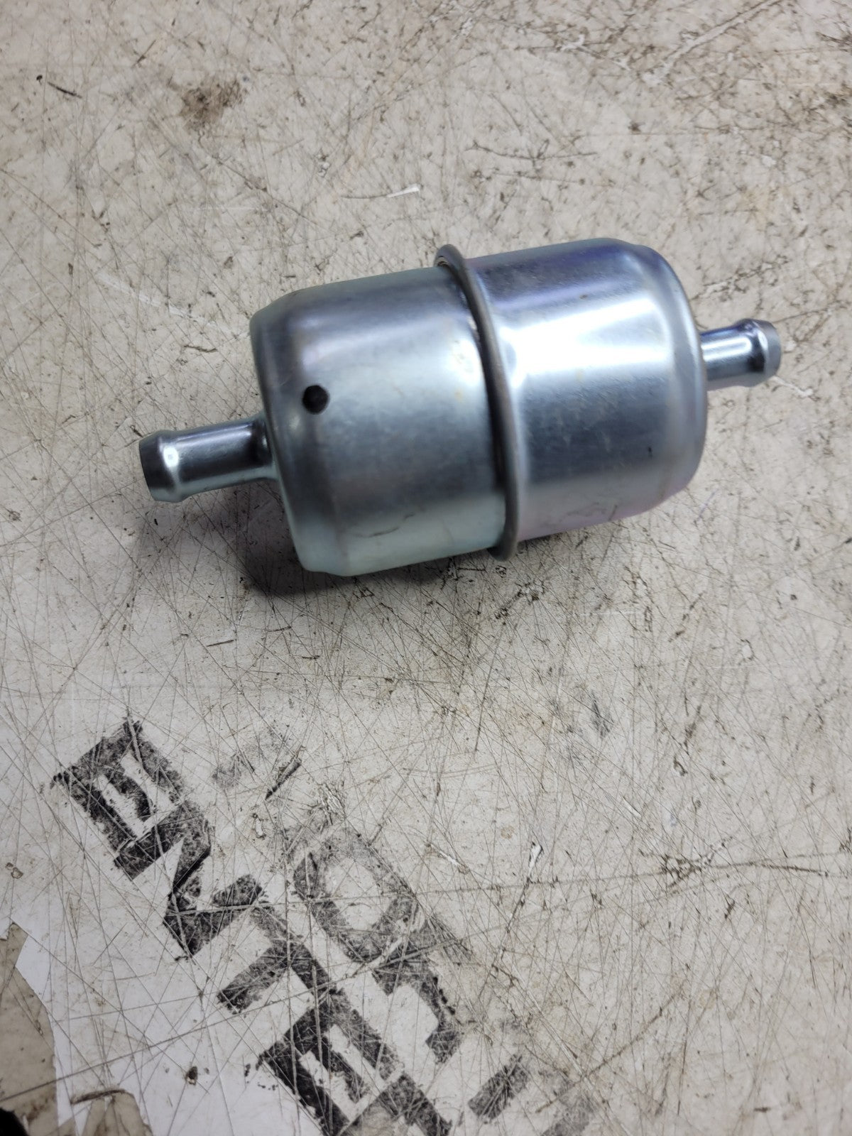 JOHN DEERE AT101565 IN LINE FUEL FILTER