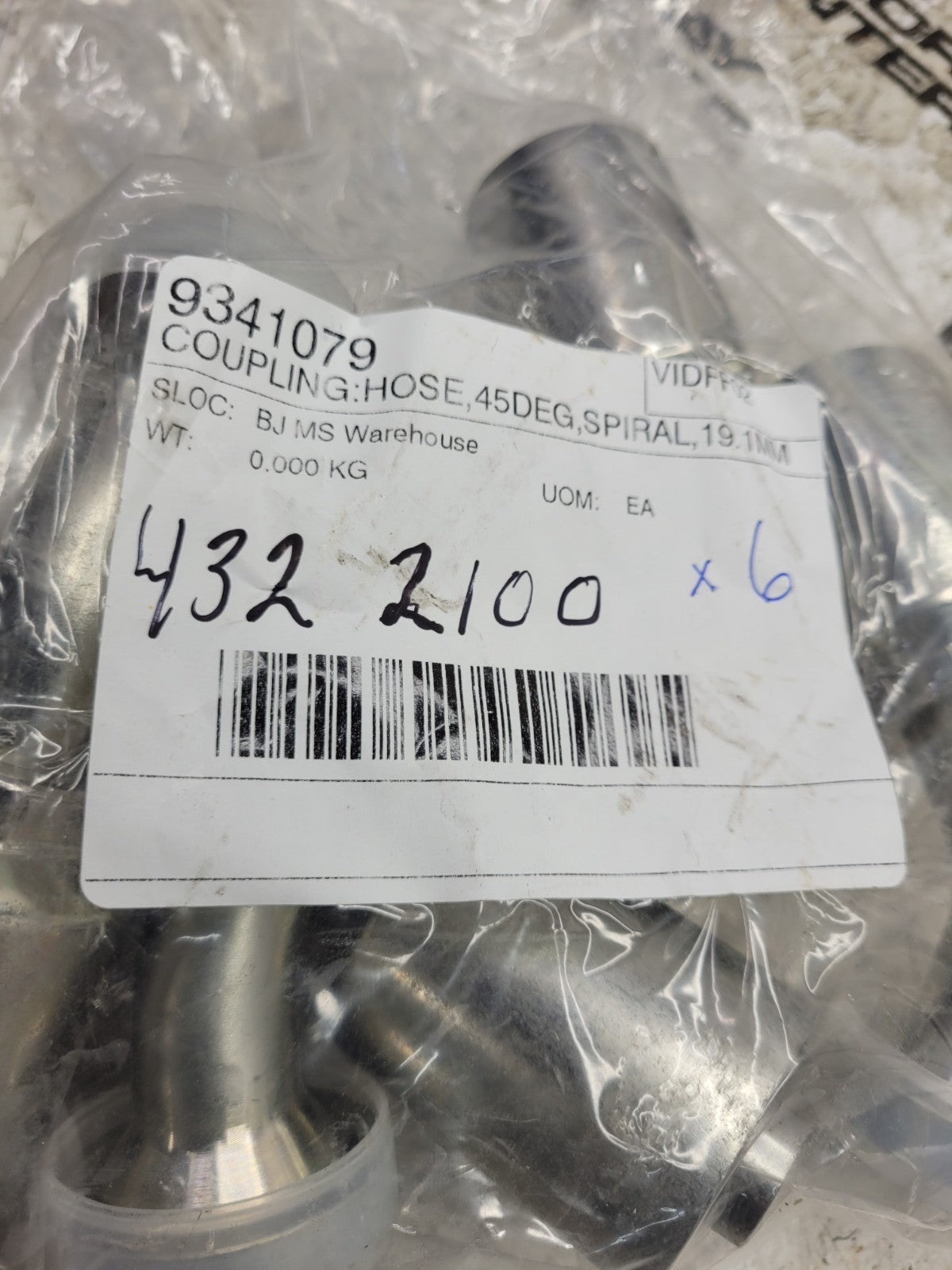 6PC LOT - 432-2100/#12 CD62 FLANGE X #12 BARB 45 Hydraulic Fitting